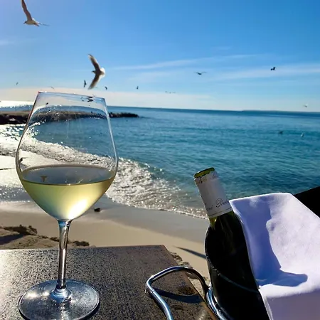 Riviera *