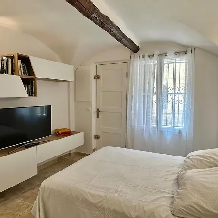 Riviera *