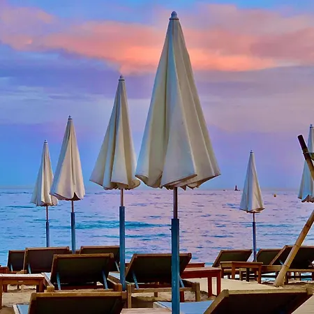 Holiday home Riviera *